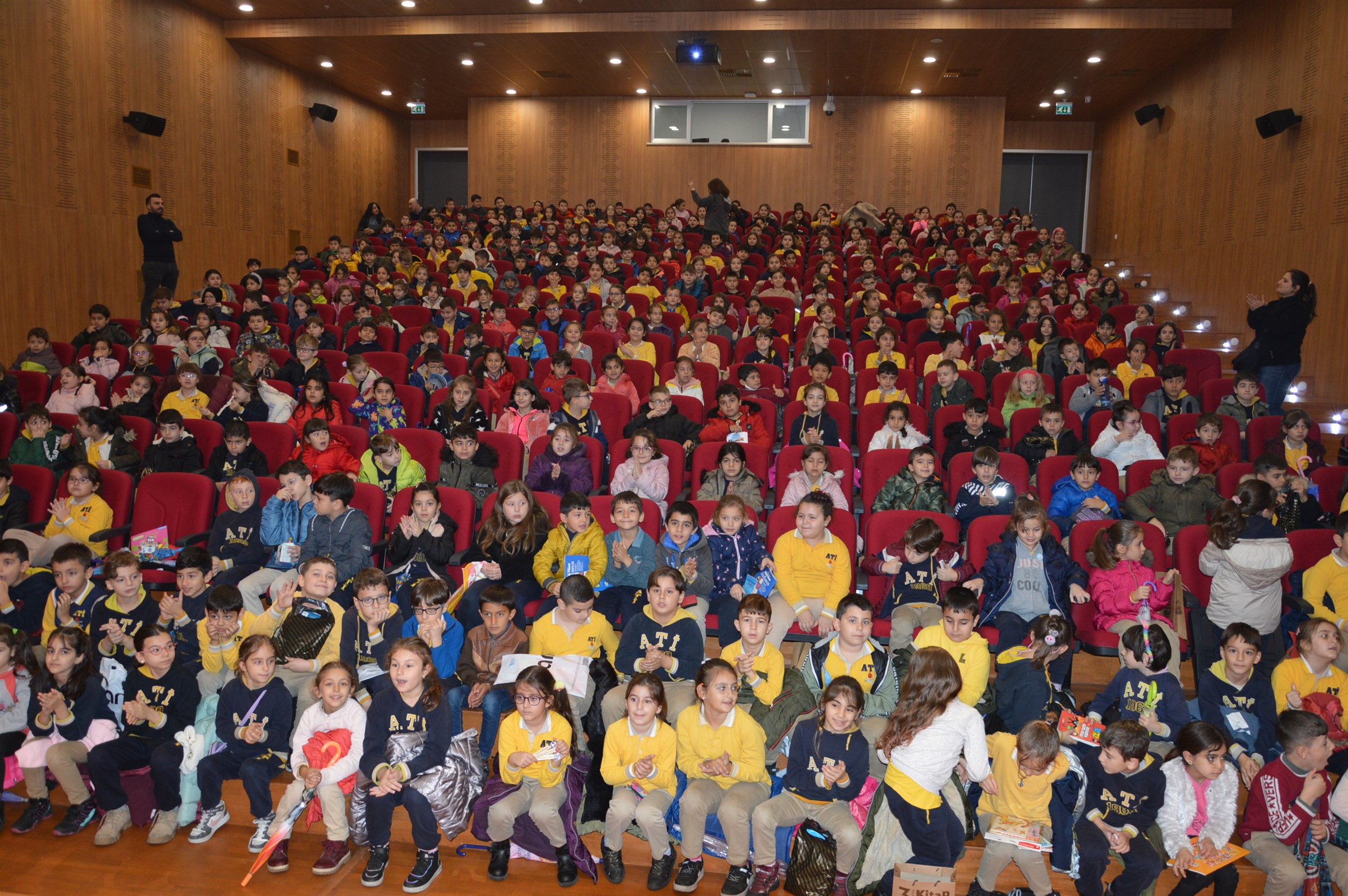 Kültür Merkezi Gençlerin gözdesi oldu