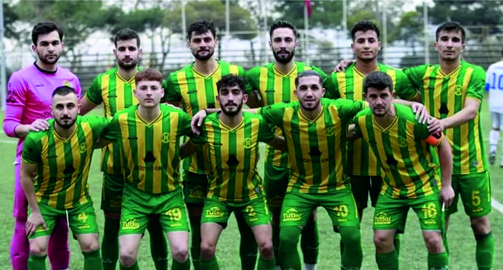 Hürspor zirveden 1 puan çıkardı