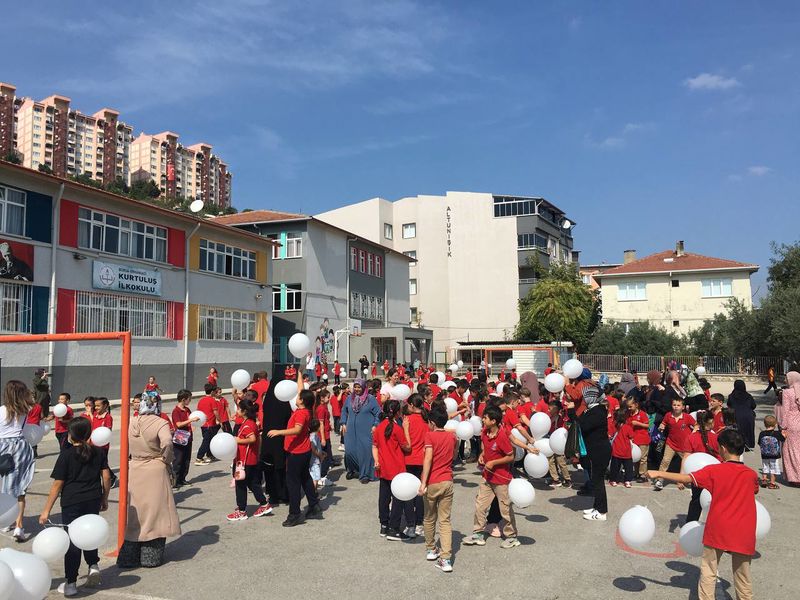 Kurtuluş İlköğretim Okulunda Mevlid-i Nebi Coşkusu