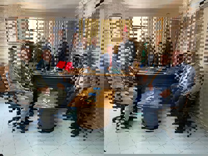 “Esnafın sorunları, onların dertleri bizim dertlerimizdir.”